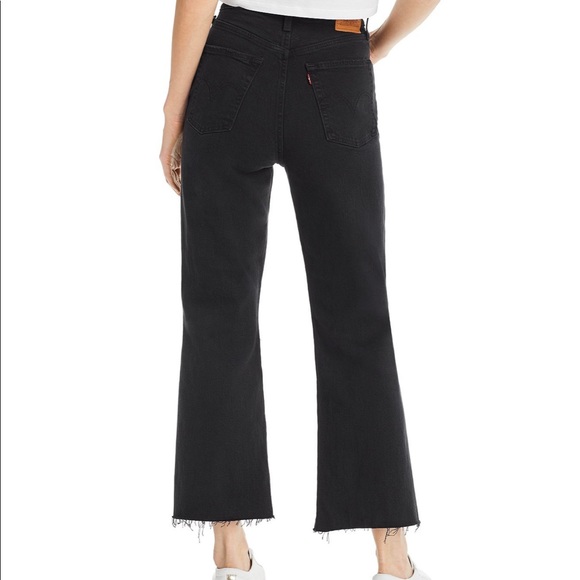 Levi’s Rib Cage Crop Flare Jeans - Picture 2 of 6